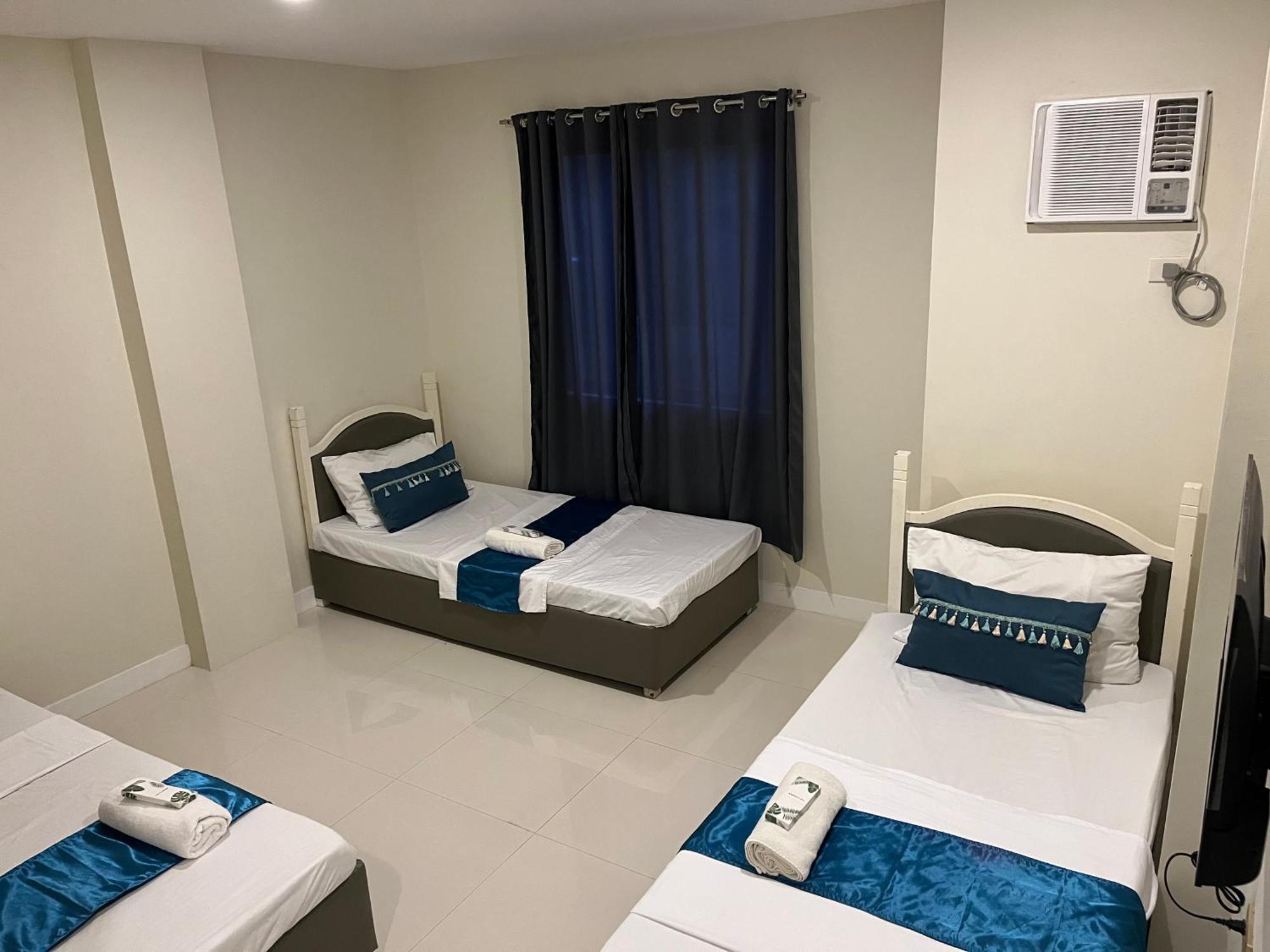 717 Residences Iloilo Exterior foto