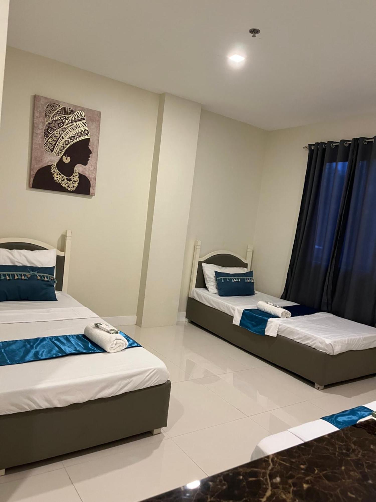 717 Residences Iloilo Exterior foto