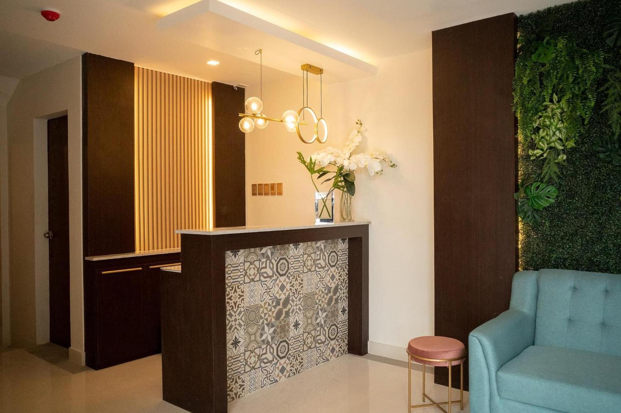 717 Residences Iloilo Exterior foto